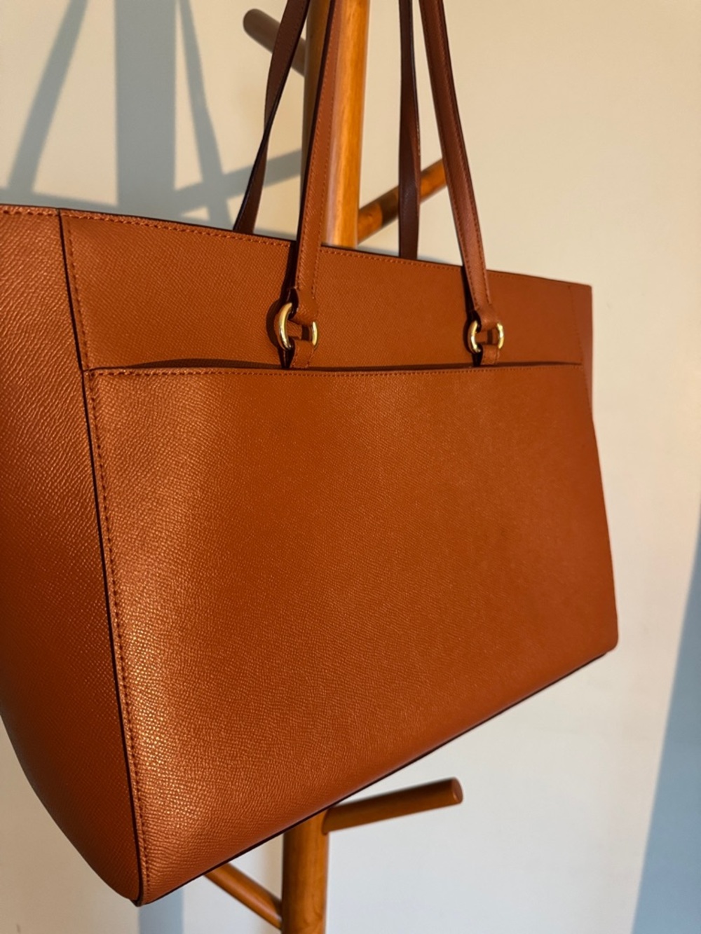Coach Leather Tote in Chestnut Brown with Gold Hardware - Picture 2 of 15